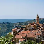 Gloria Del Mare - Schwimmbad Mit Meerblick By Interhome Civezza