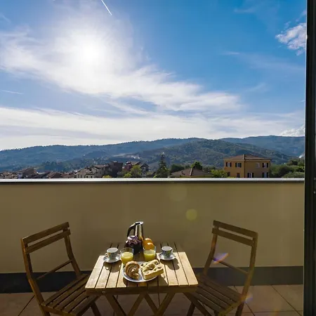 Lejlighed Gloria Del Mare - Schwimmbad Mit Meerblick By Interhome