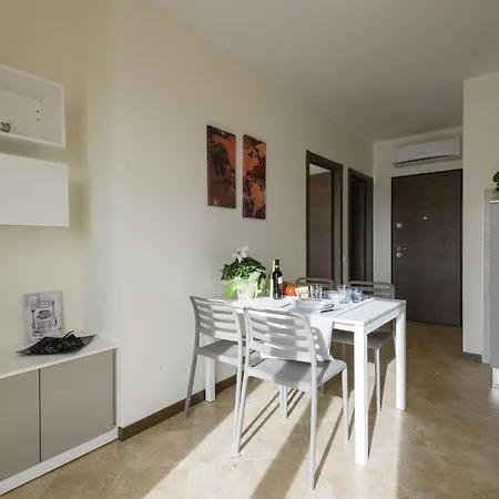 Gloria Del Mare - Schwimmbad Mit Meerblick By Interhome * Civezza