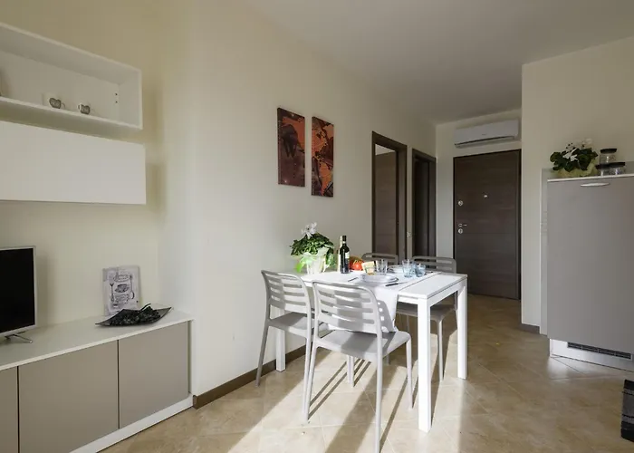 Gloria Del Mare - Schwimmbad Mit Meerblick By Interhome * Civezza
