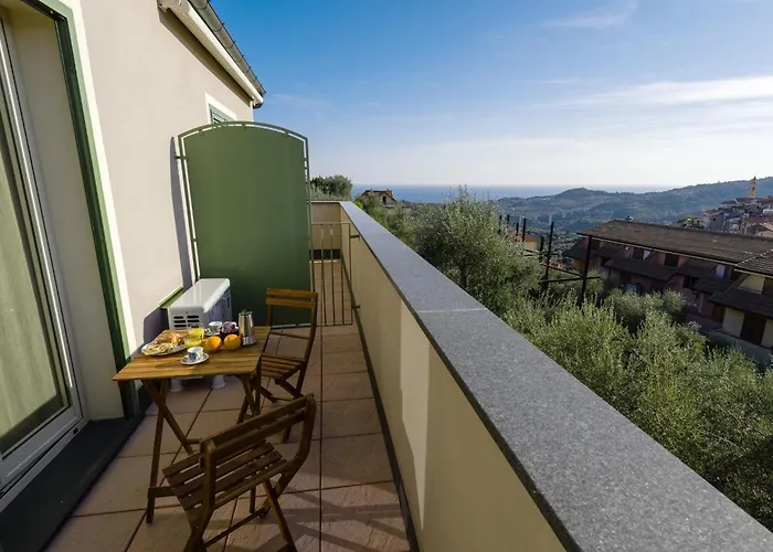 Gloria Del Mare - Schwimmbad Mit Meerblick By Interhome *